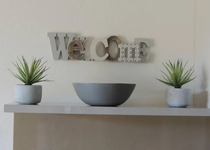 Lägenhet Vue Piscine Dans De Standing